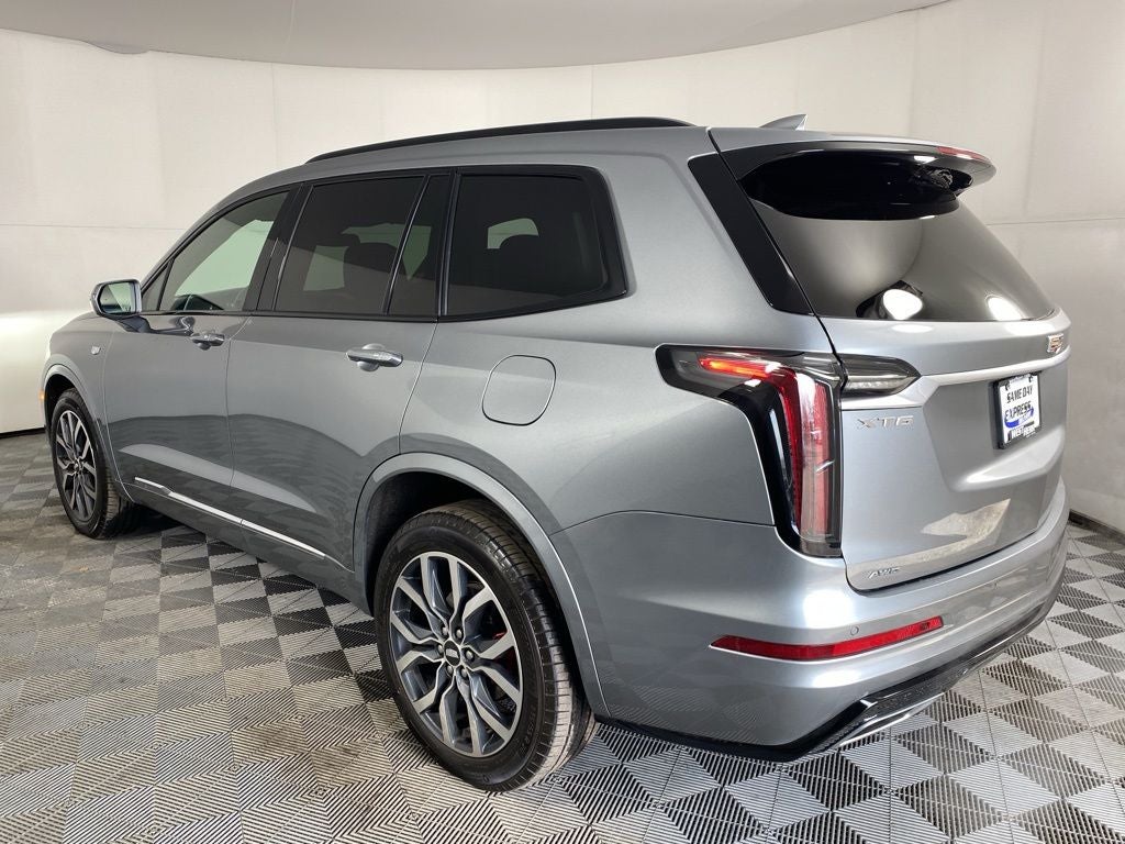 2023 Cadillac XT6 Sport