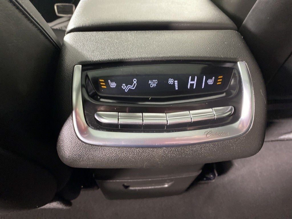 2023 Cadillac XT6 Sport