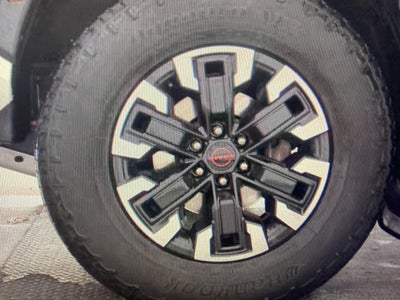 2024 Nissan Frontier PRO-4X