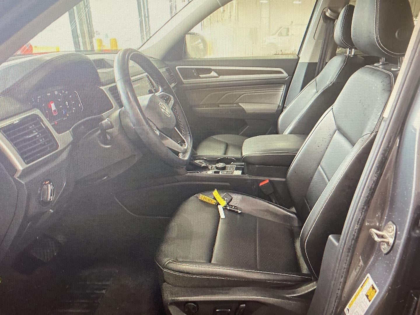 2023 Volkswagen Atlas 3.6L V6 SE w/Technology