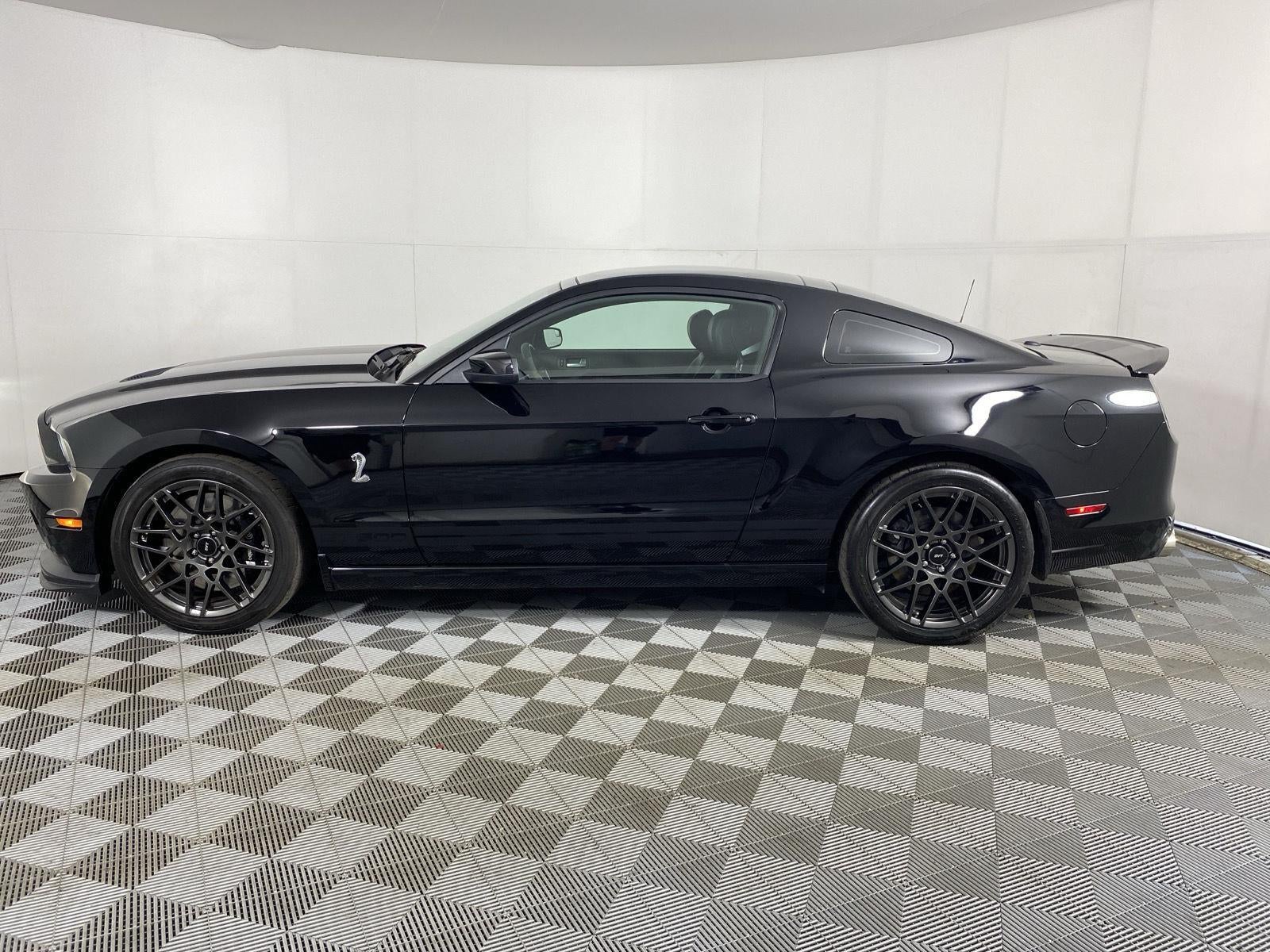 2014 Ford Mustang Shelby GT500 Base