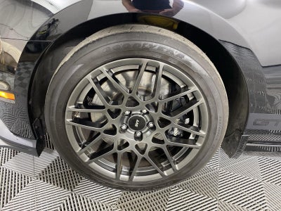 2014 Ford Mustang Shelby GT500 Base
