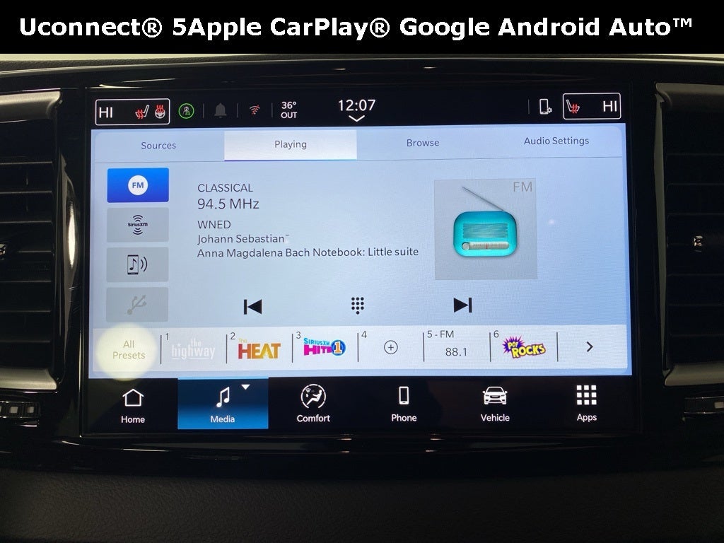 2026 Chrysler Pacifica Select