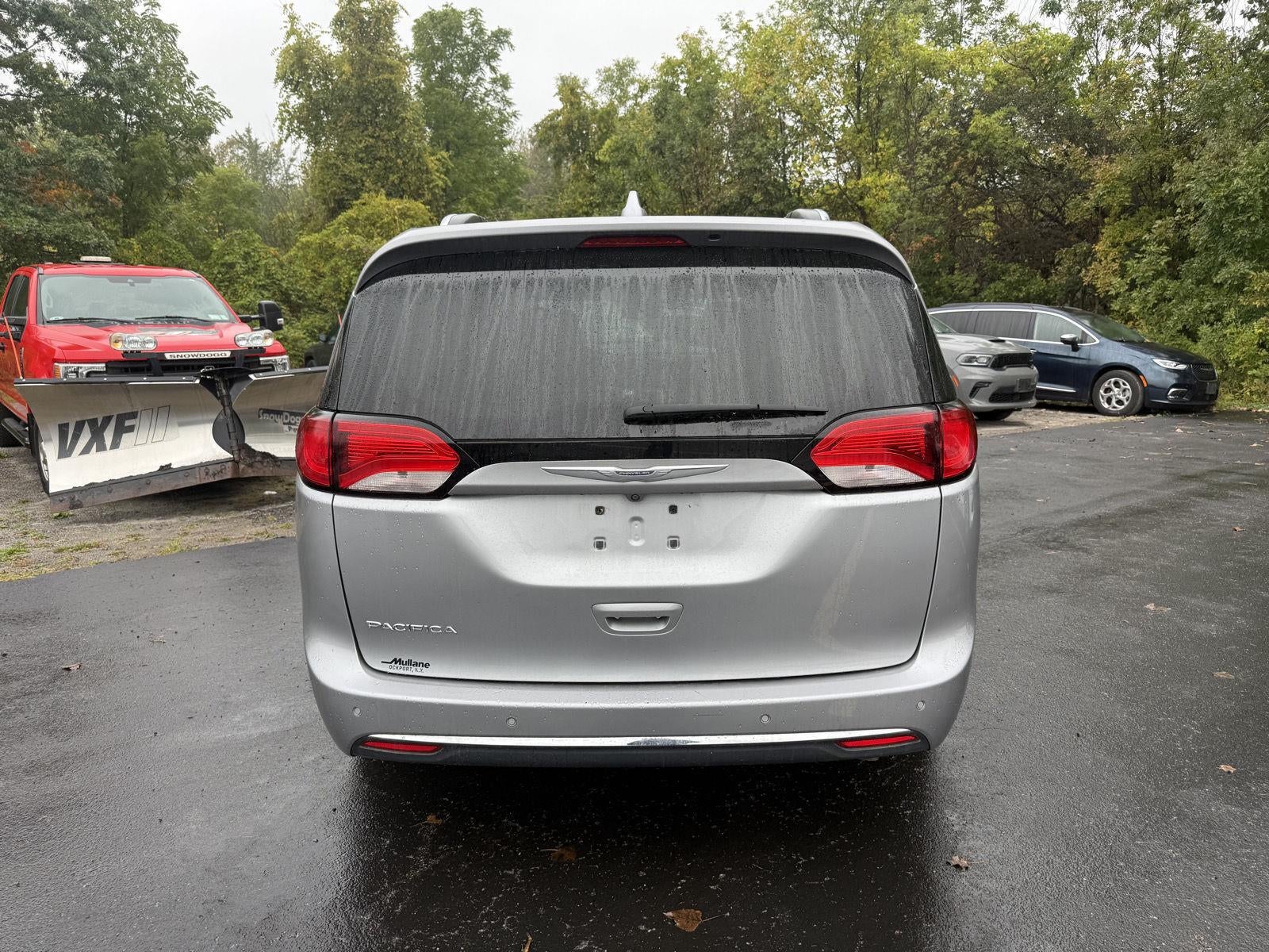 2018 Chrysler Pacifica Touring L