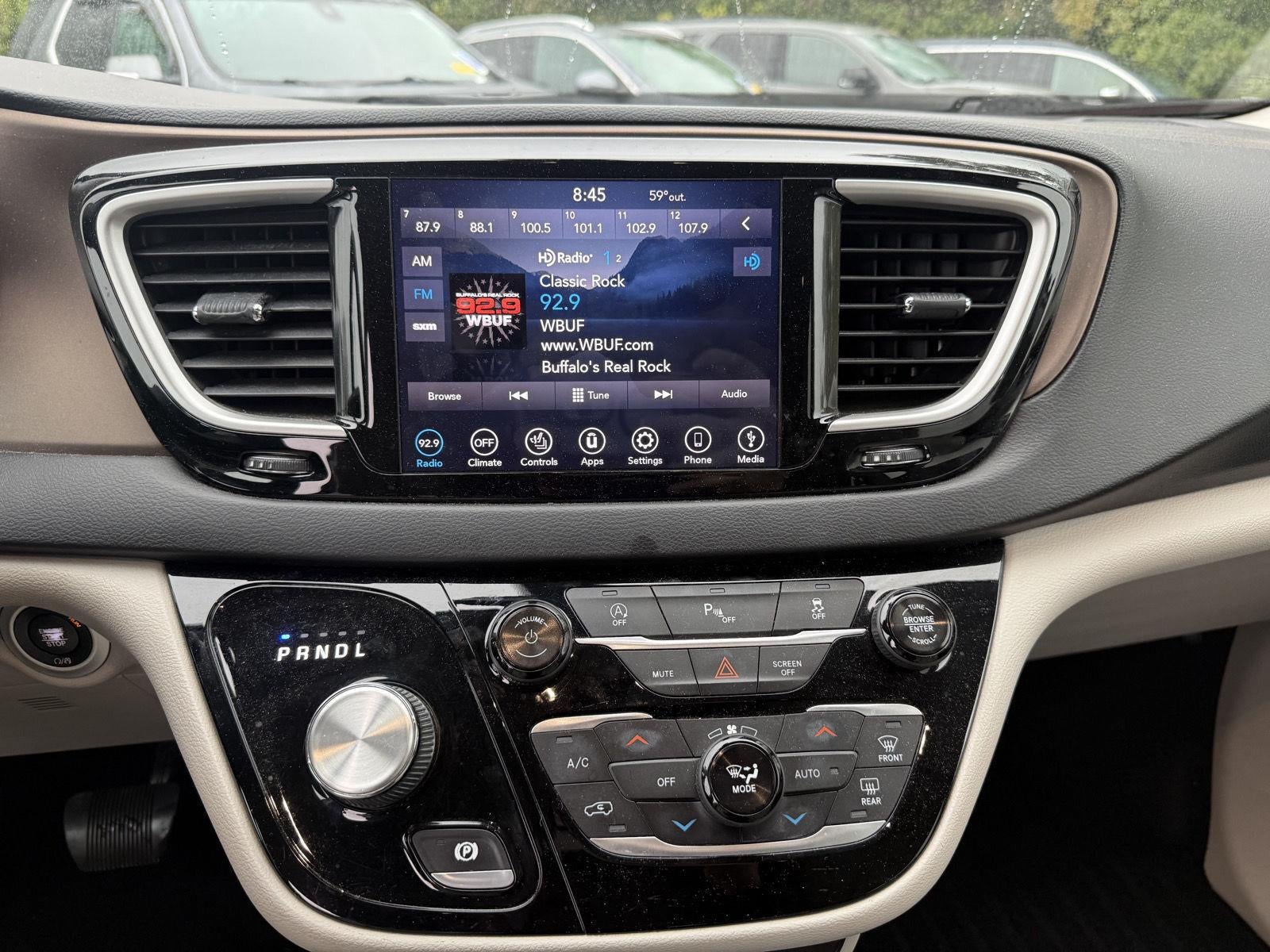2018 Chrysler Pacifica Touring L