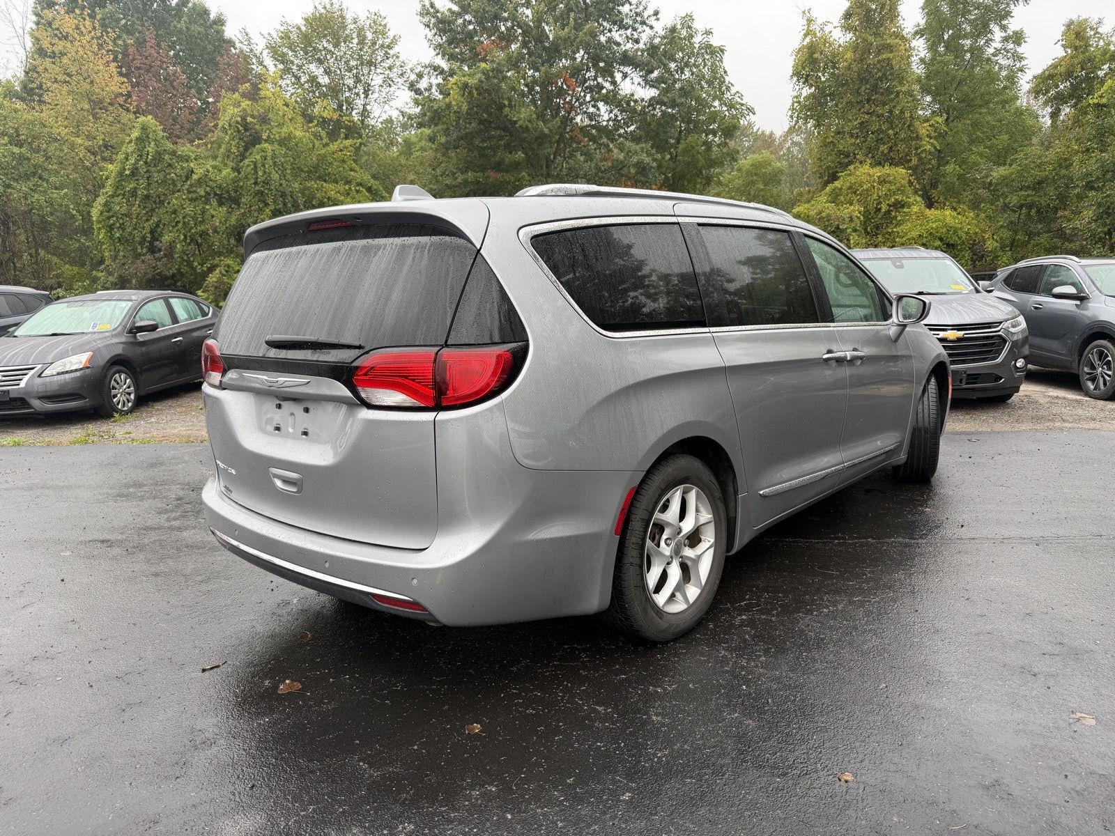 2018 Chrysler Pacifica Touring L