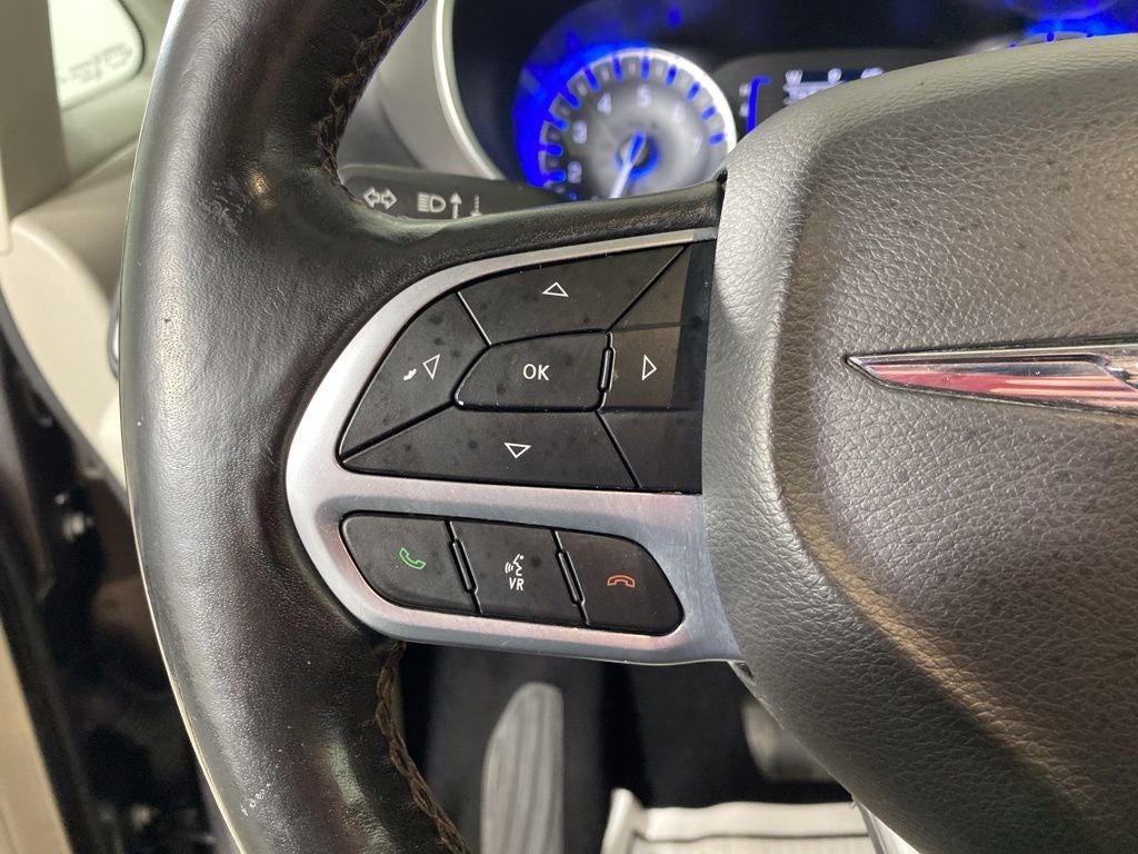 2020 Chrysler Pacifica Touring L