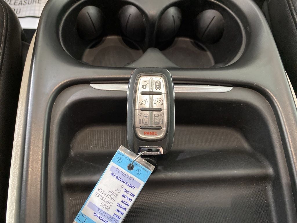 2020 Chrysler Pacifica Touring L