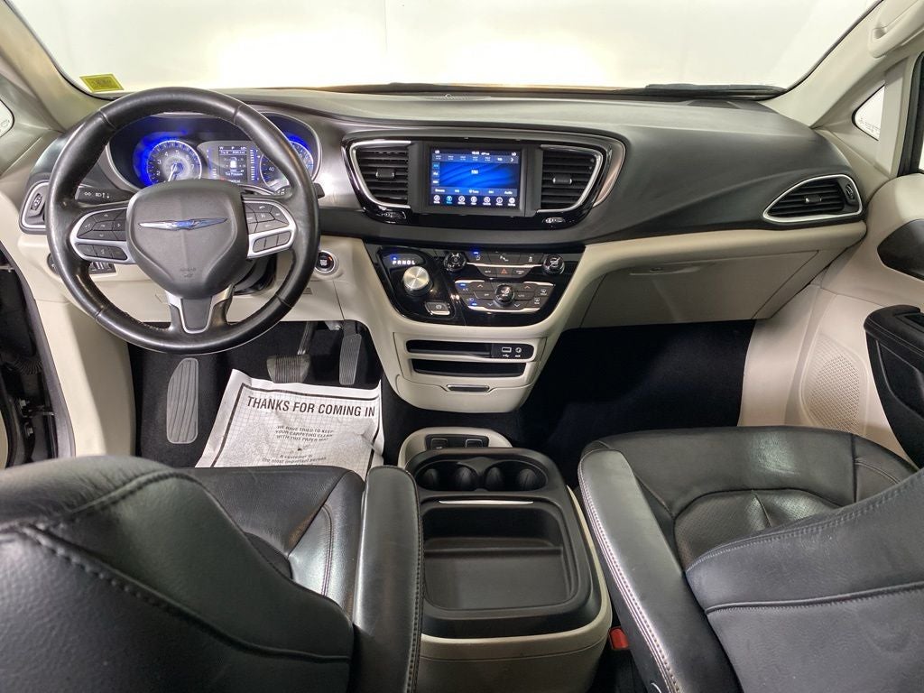2020 Chrysler Pacifica Touring L