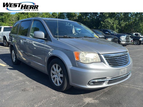 2013 Chrysler Town & Country Touring
