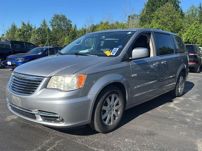 2013 Chrysler Town & Country Touring