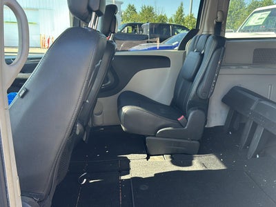 2013 Chrysler Town & Country Touring