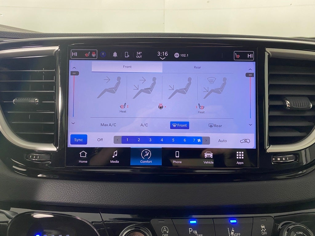 2023 Chrysler Pacifica Touring L