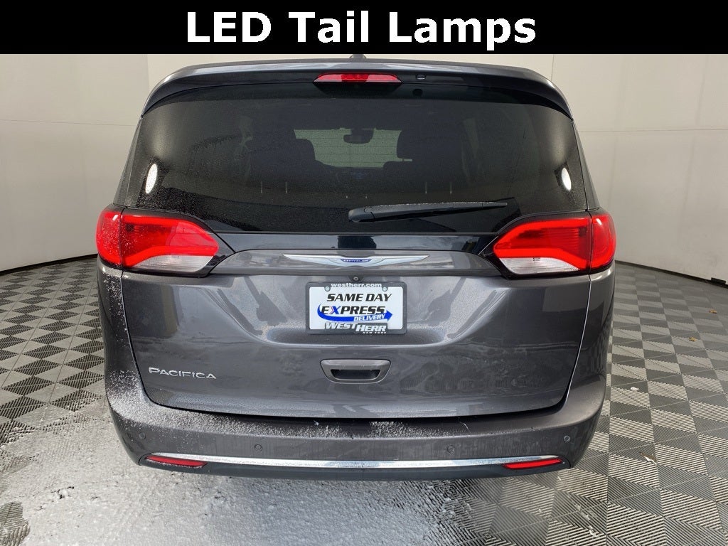 2020 Chrysler Pacifica Touring