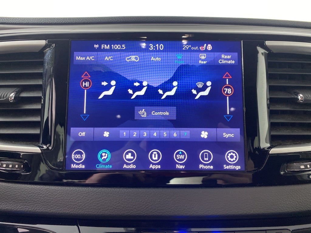 2020 Chrysler Pacifica Touring