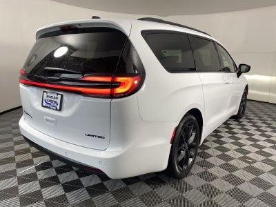 2025 Chrysler Pacifica Limited