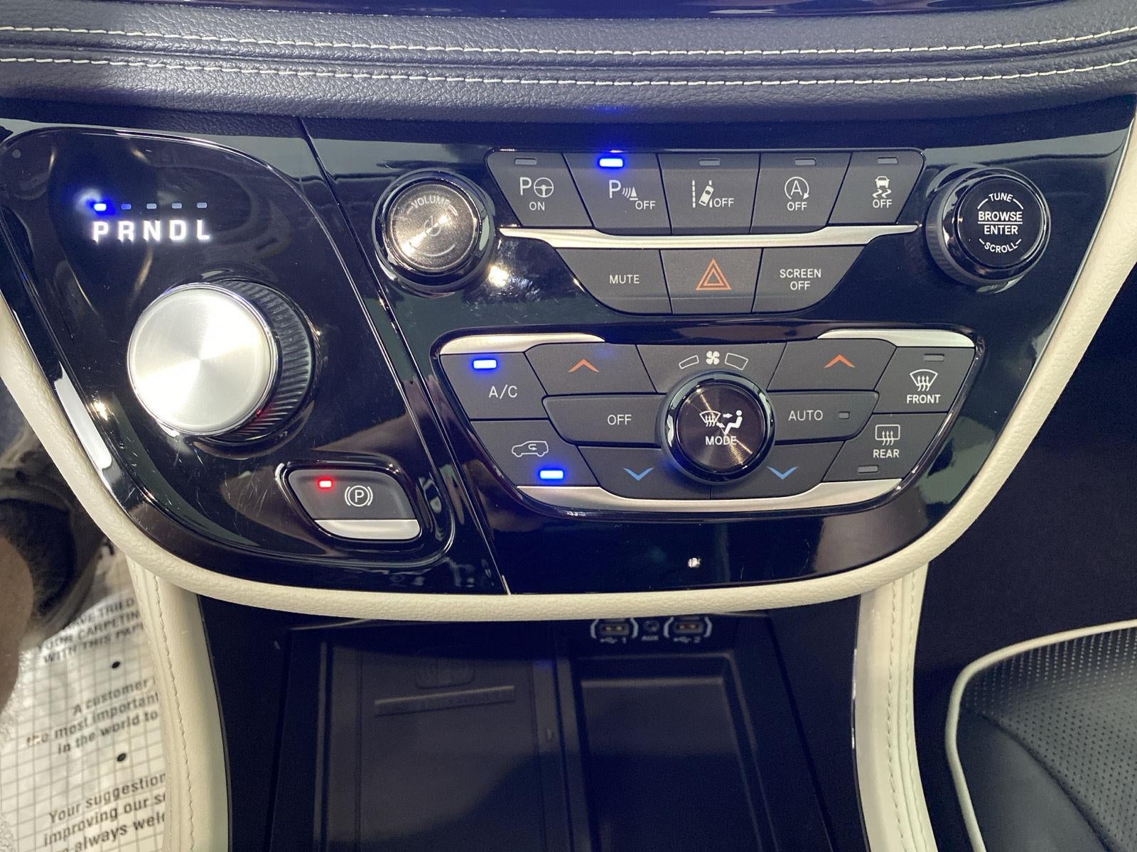 2022 Chrysler Pacifica Limited