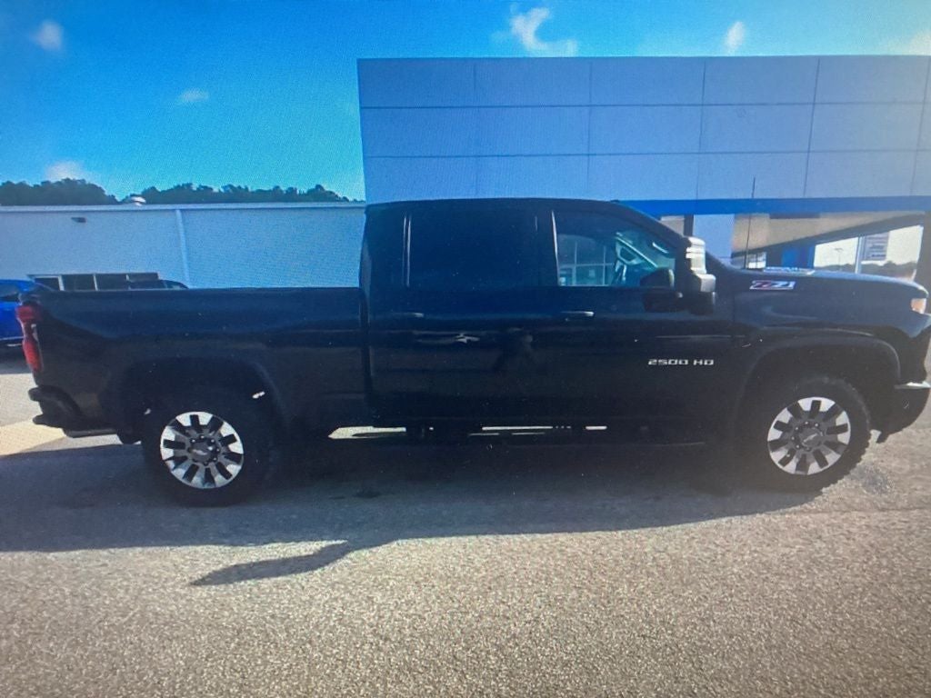 2025 Chevrolet Silverado 2500HD Custom
