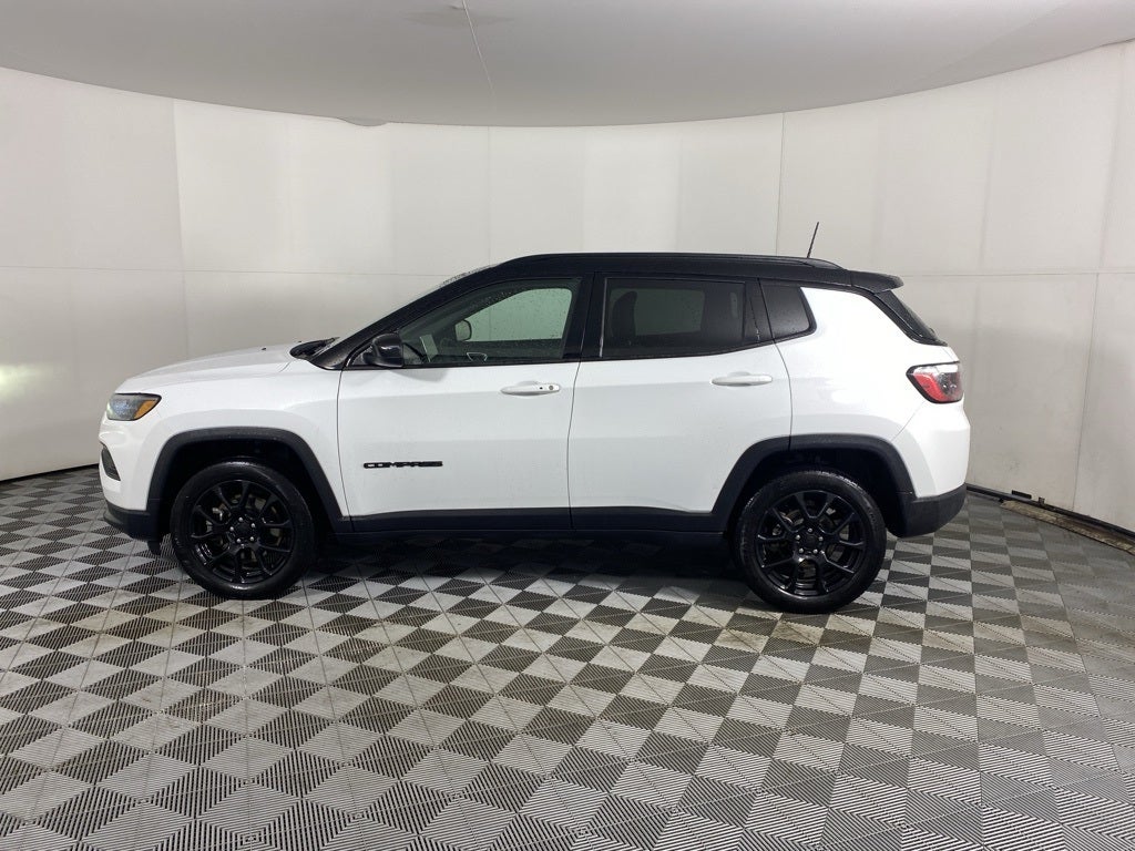 2023 Jeep Compass Altitude