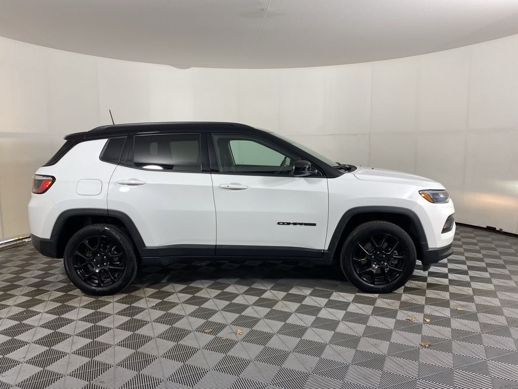 2023 Jeep Compass Altitude