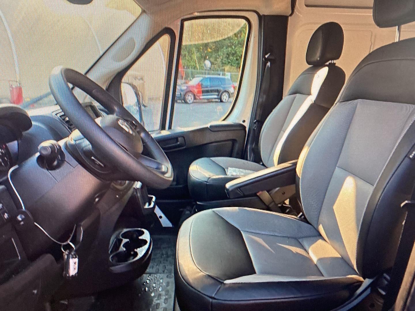2026 RAM ProMaster Cargo Van Tradesman
