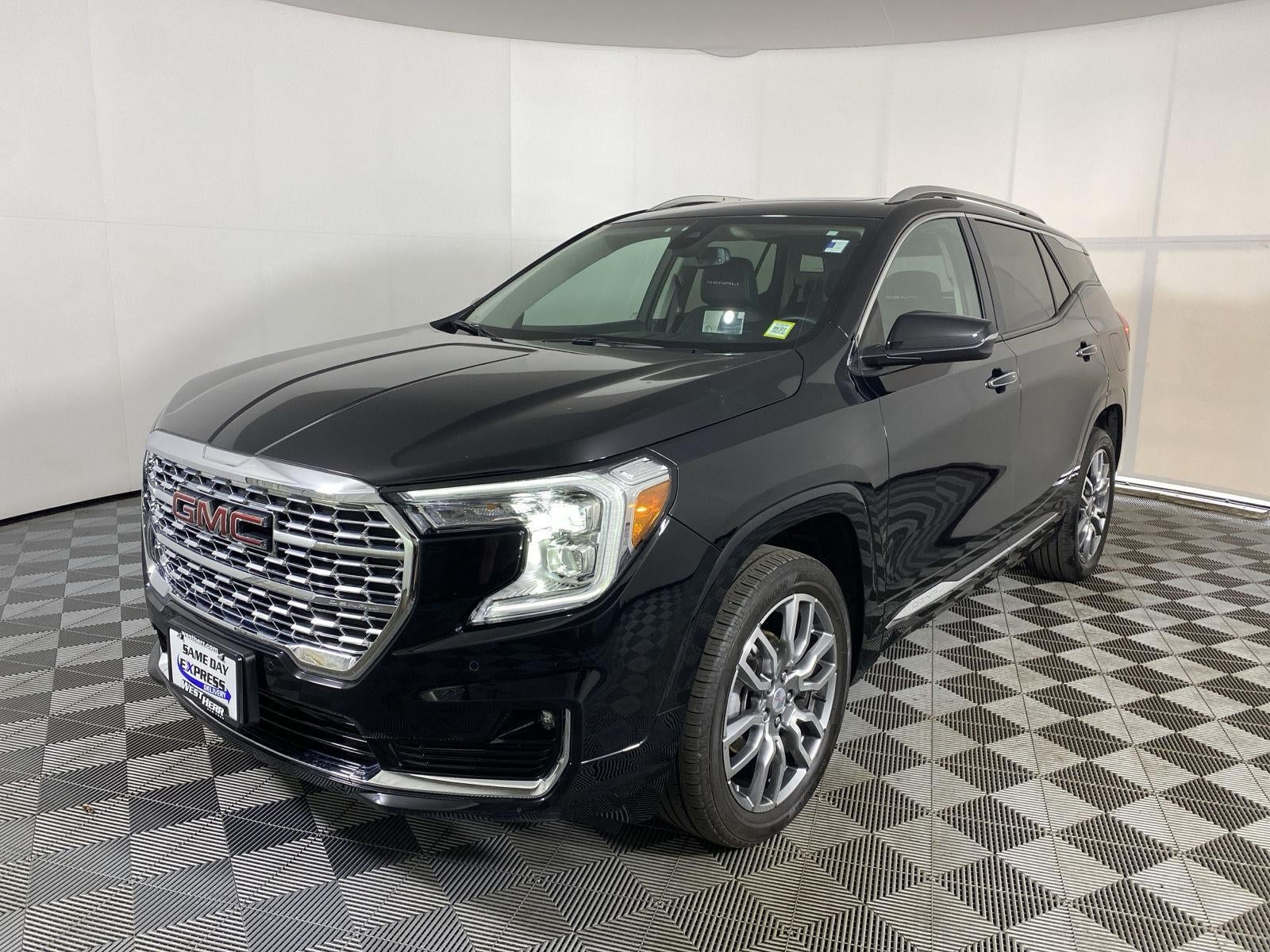 2024 GMC Terrain Denali