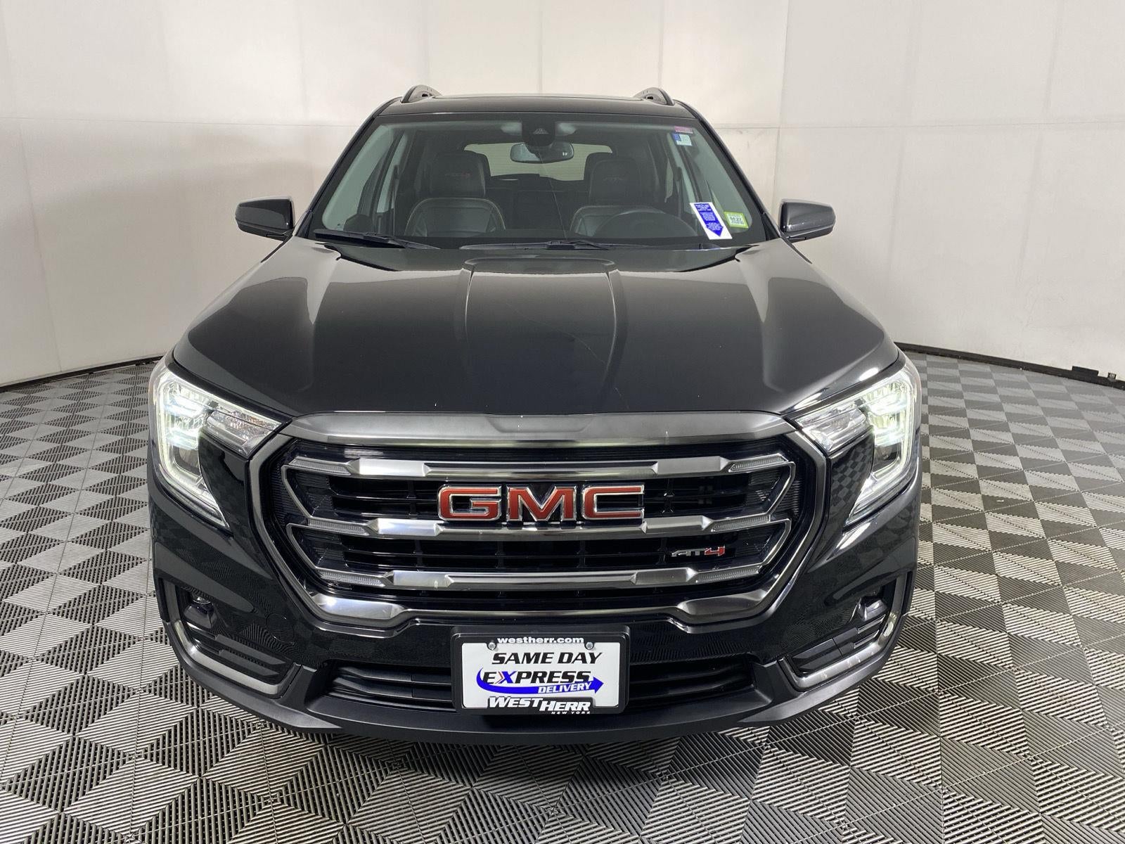 2024 GMC Terrain AT4