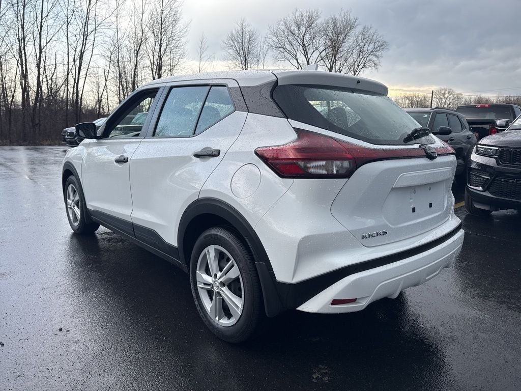 2024 Nissan Kicks S