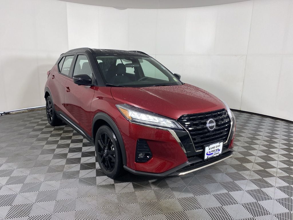 2024 Nissan Kicks SR