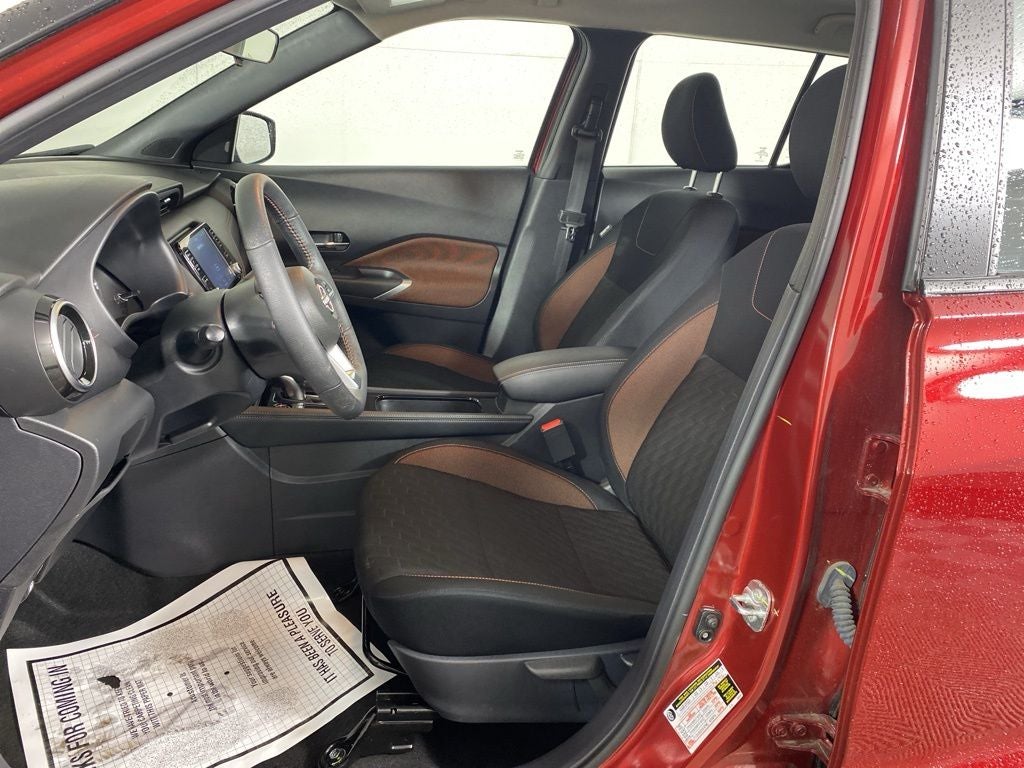 2024 Nissan Kicks SR