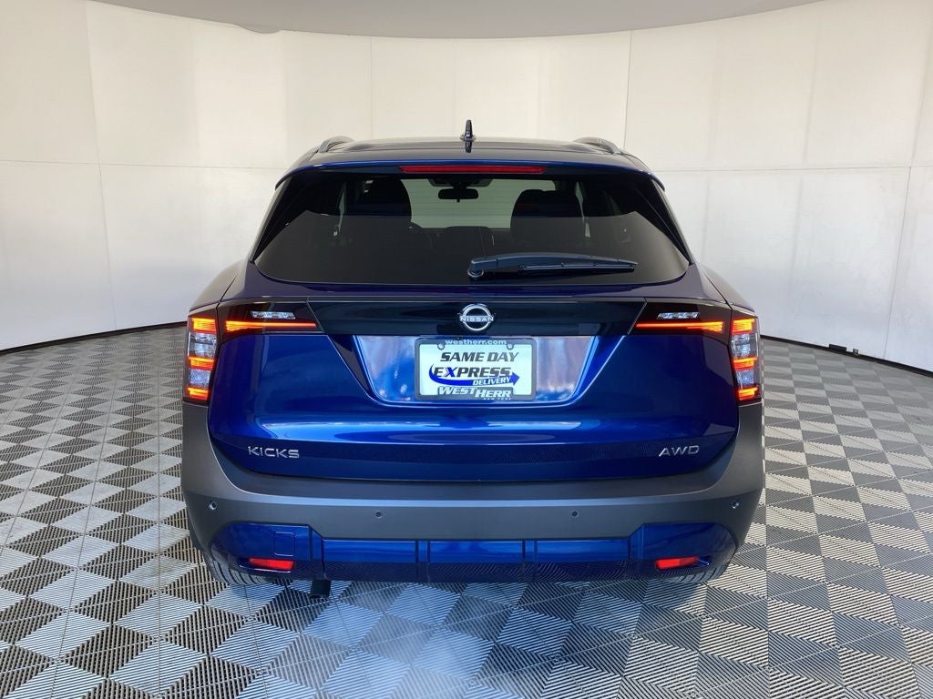 2026 Nissan Kicks SV