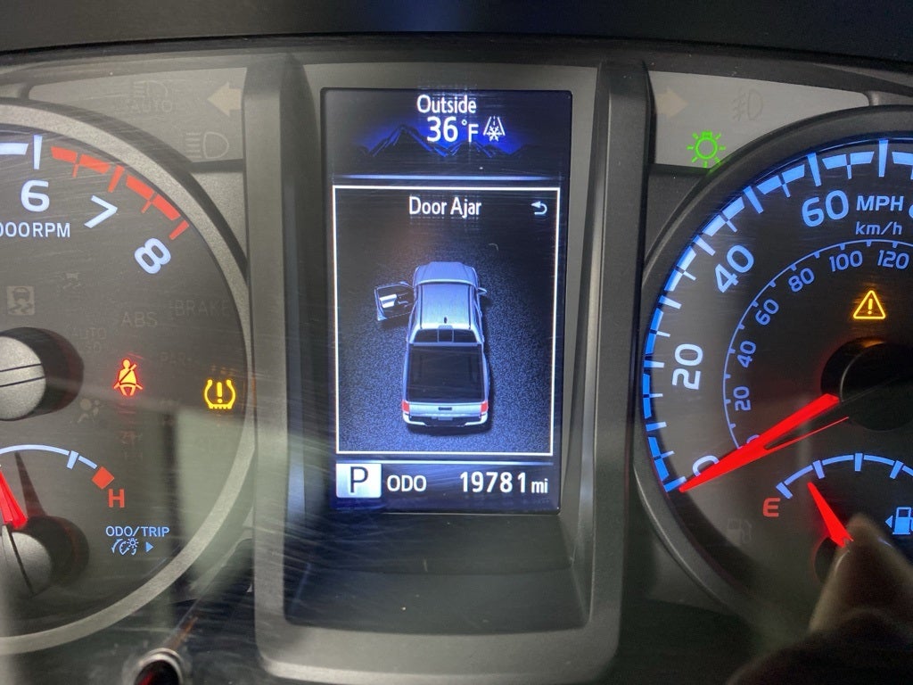 2023 Toyota Tacoma SR V6