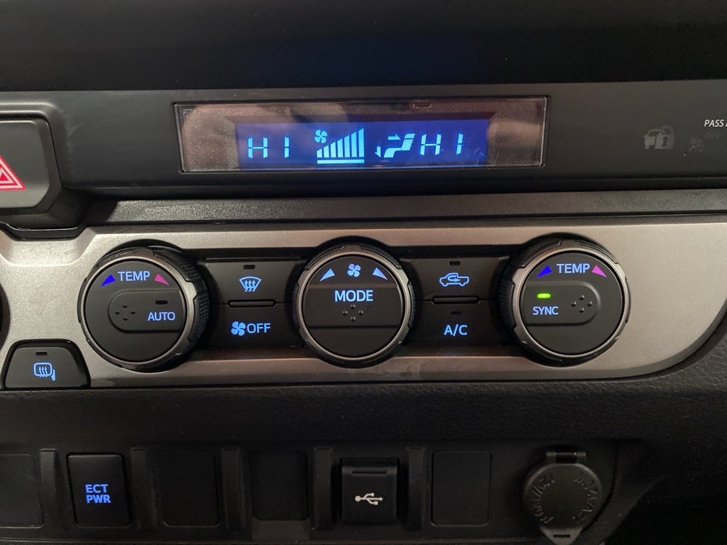 2023 Toyota Tacoma SR V6