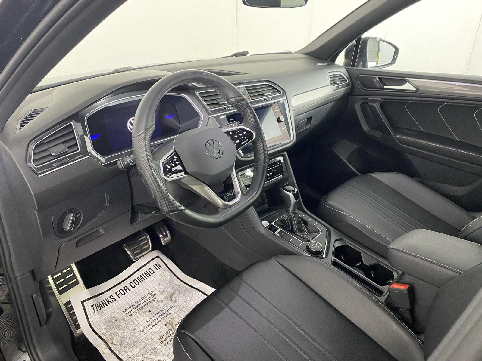 2024 Volkswagen Tiguan SE R-Line Black