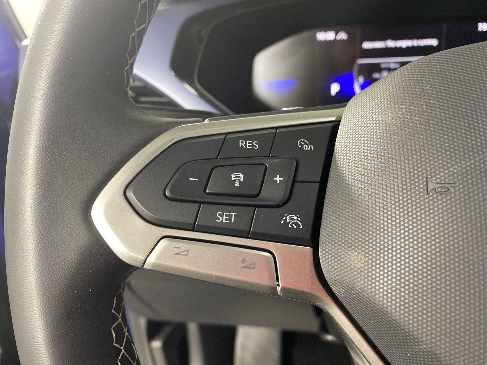 2024 Volkswagen Taos SE