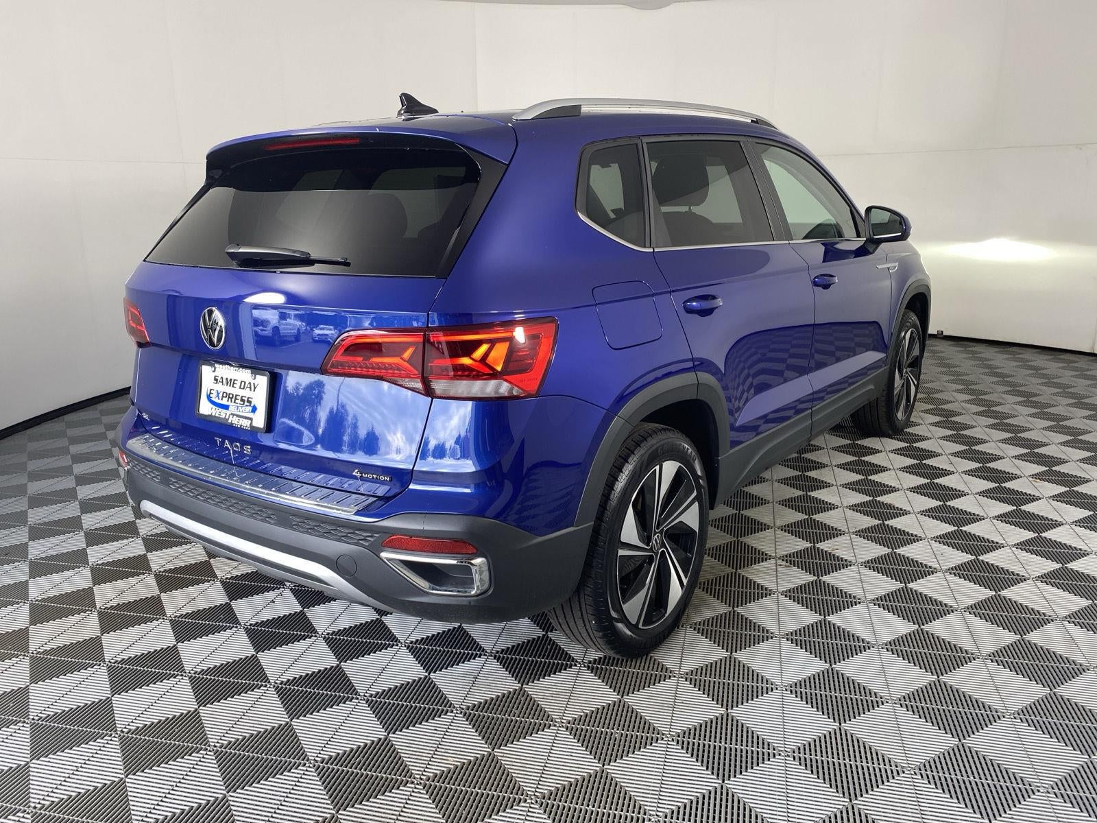 2024 Volkswagen Taos SE
