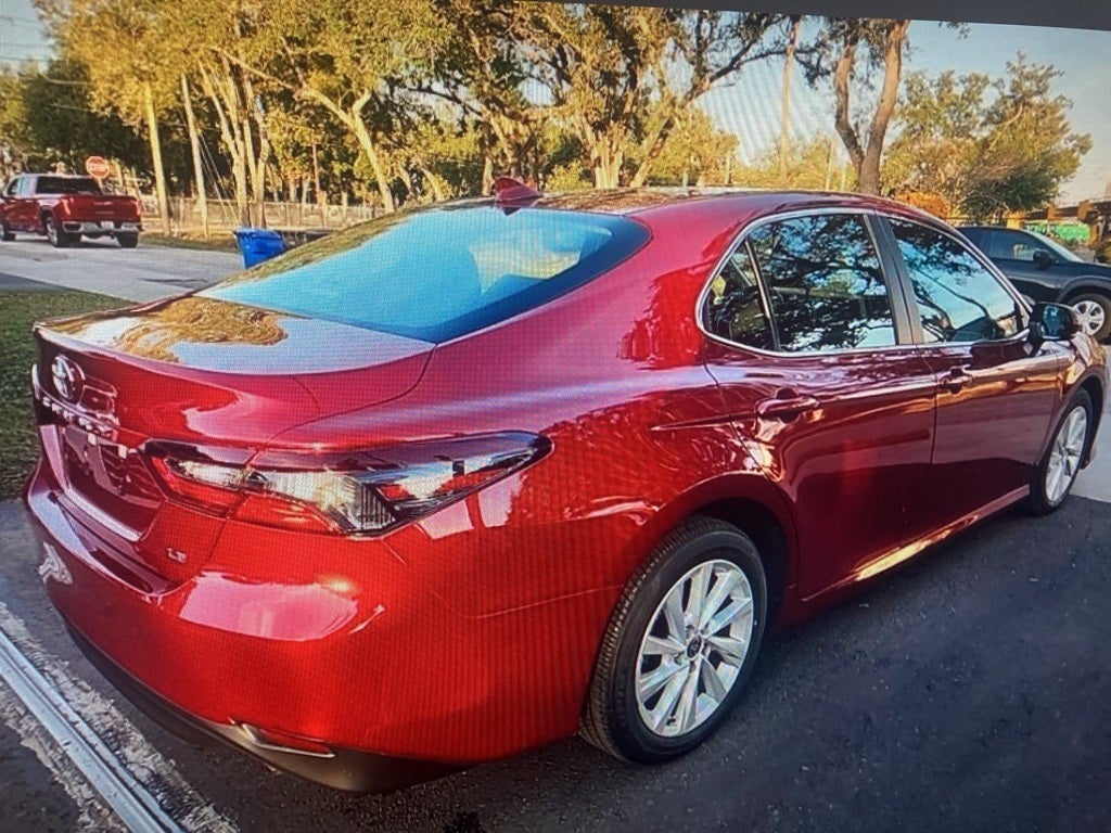 2022 Toyota Camry LE