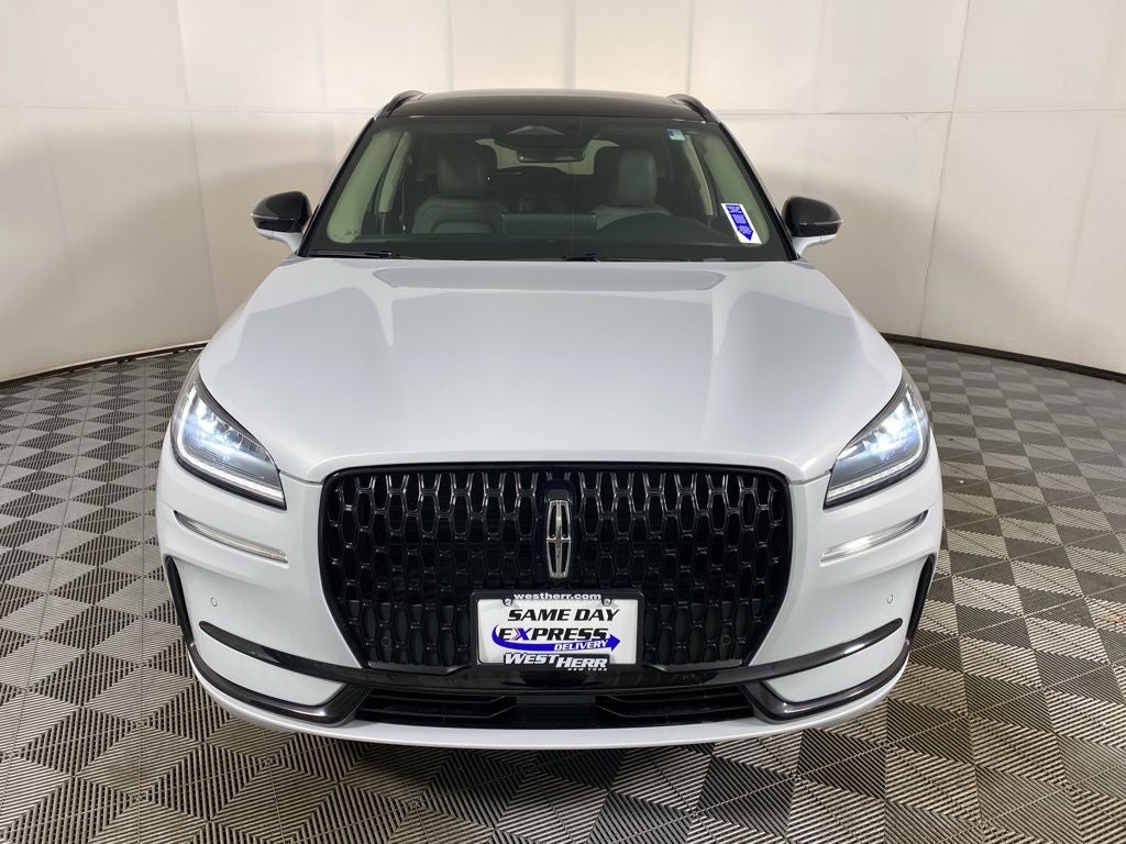 2025 Lincoln Corsair Premiere