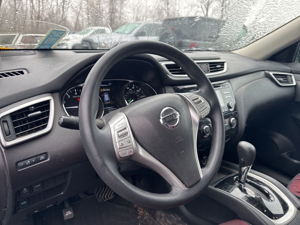 2016 Nissan Rogue Base