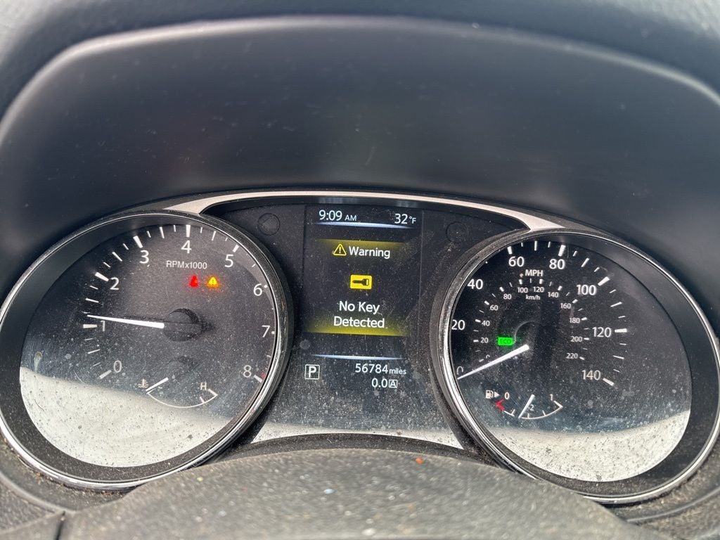 2016 Nissan Rogue Base