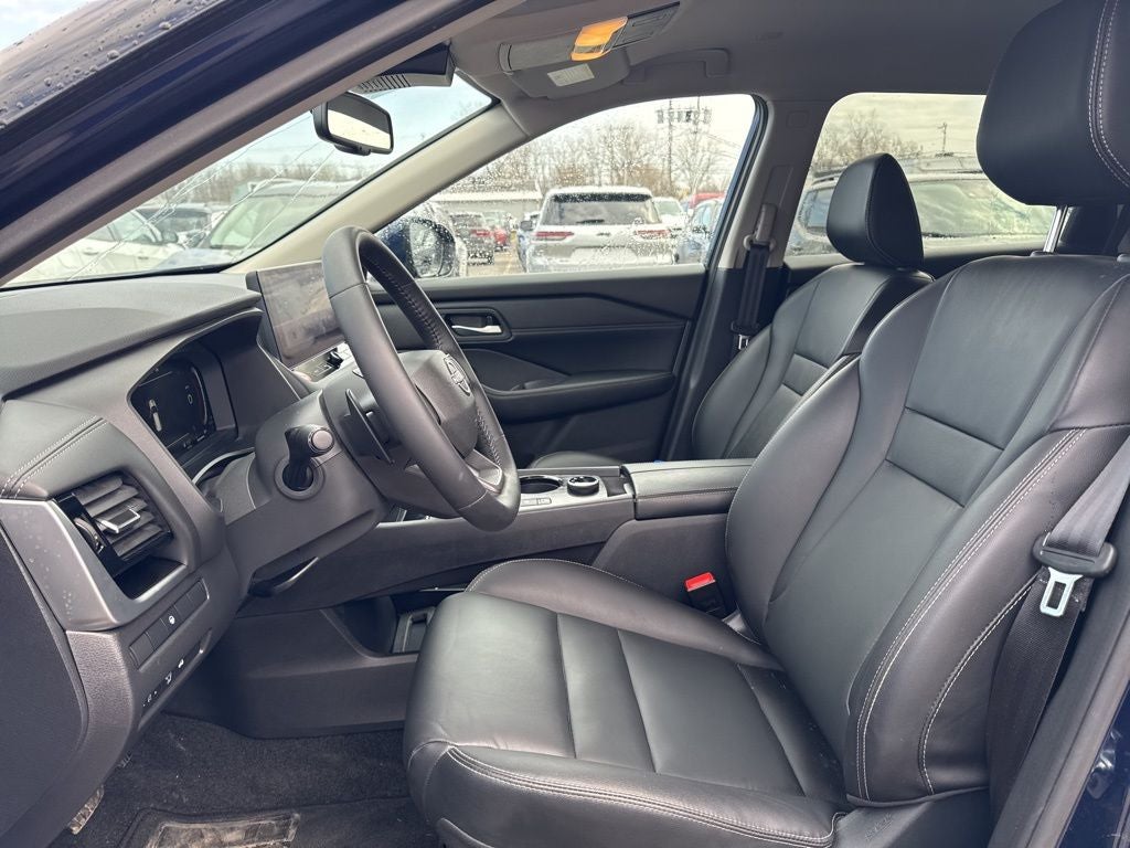 2026 Nissan Rogue SL