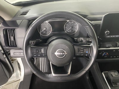 2023 Nissan Pathfinder SV