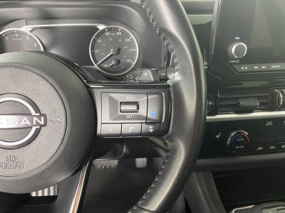 2023 Nissan Pathfinder SV