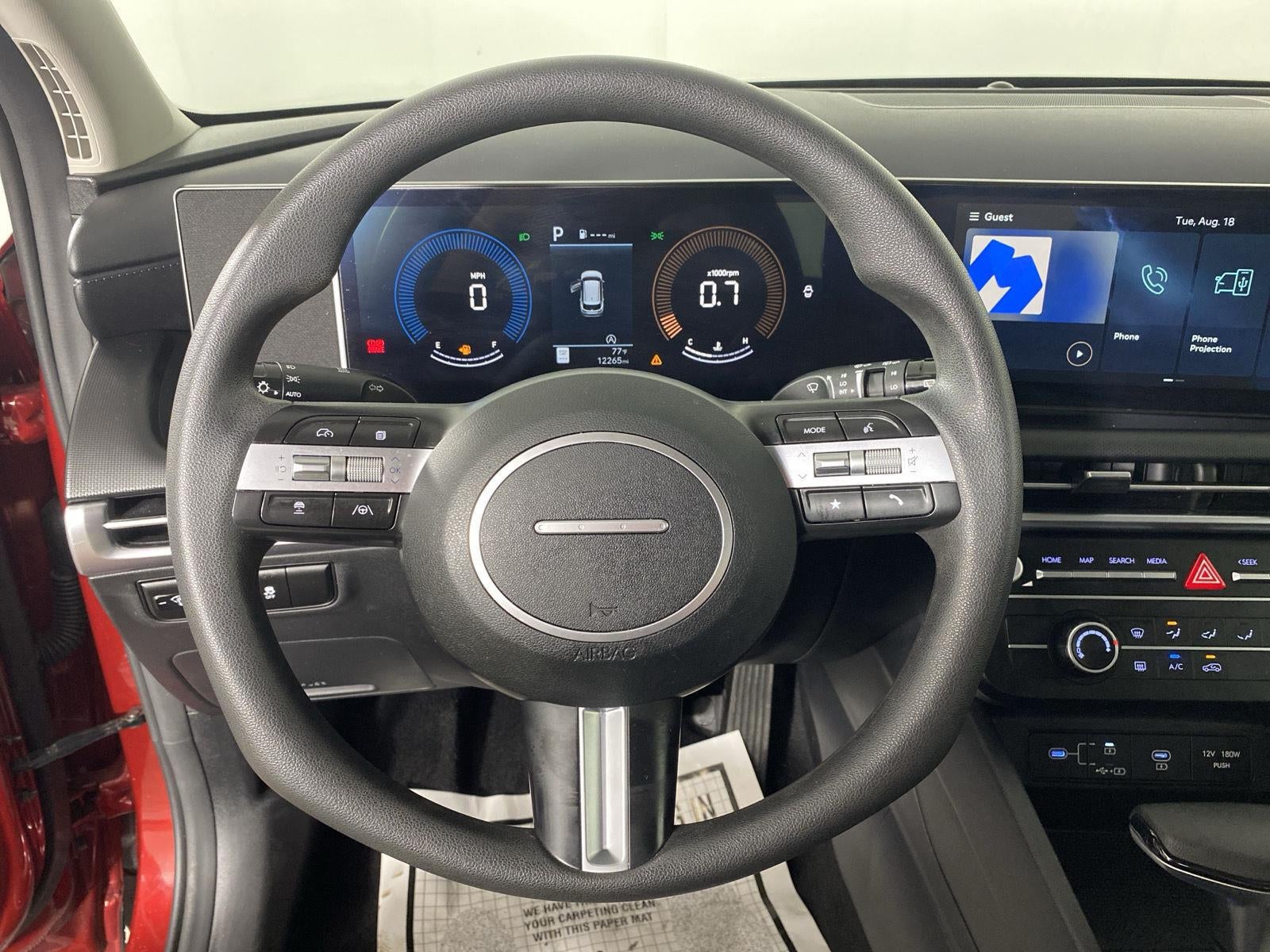 2025 Hyundai TUCSON SE