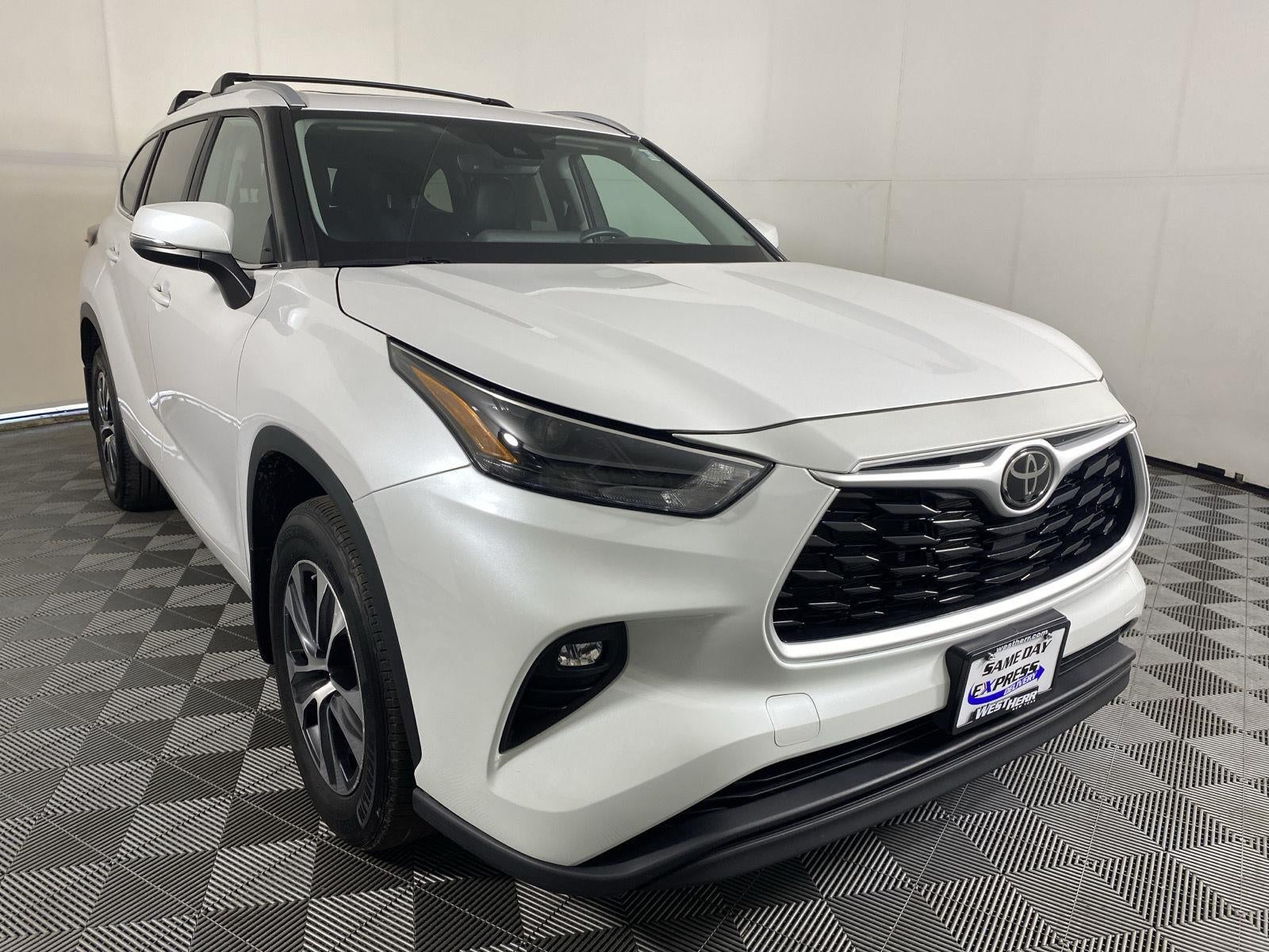 2023 Toyota Highlander XLE