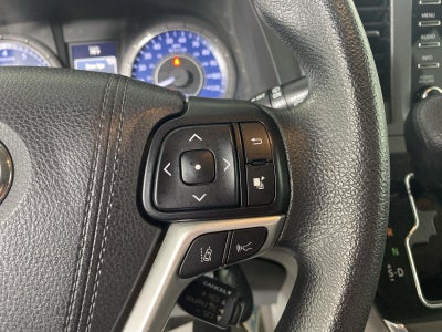 2018 Toyota Sienna LE