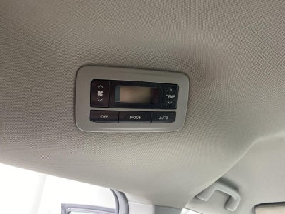 2018 Toyota Sienna LE