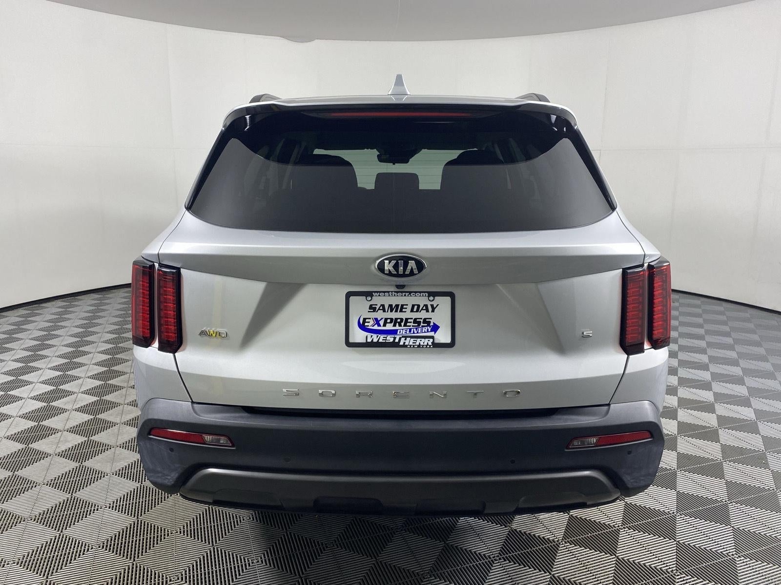2021 Kia Sorento S