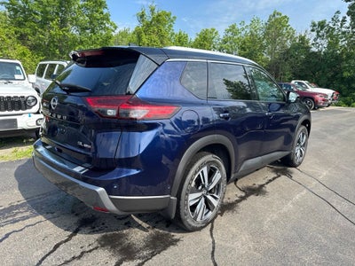 2024 Nissan Rogue SL