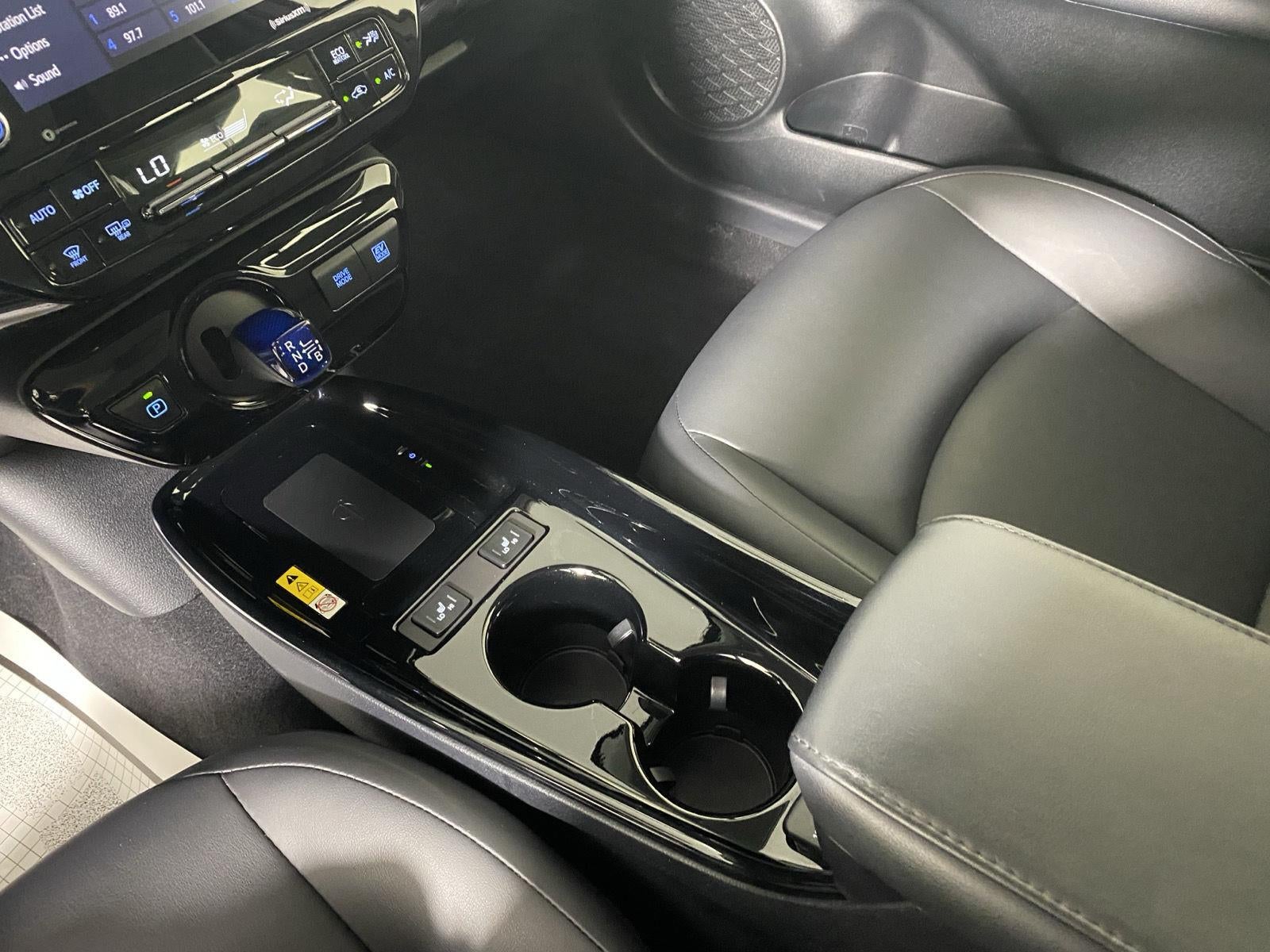 2022 Toyota Prius XLE AWD-e